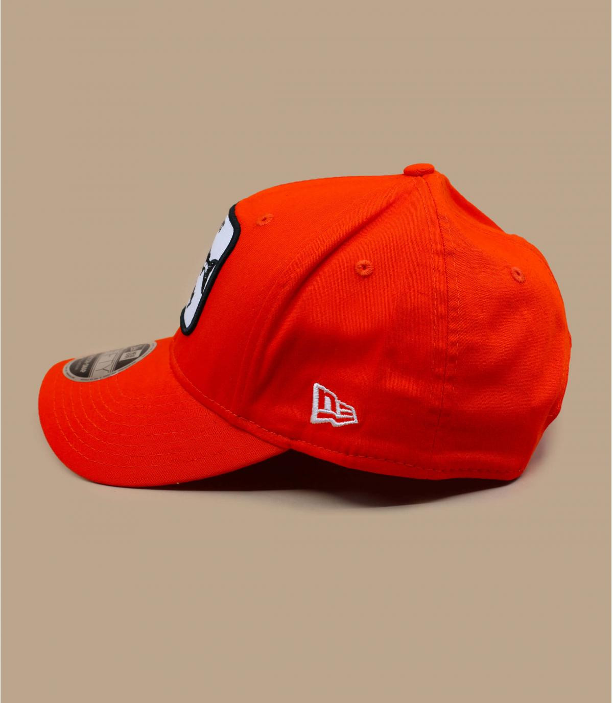 gorra pez naranja